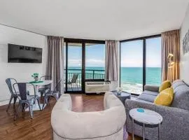 Pristine Oceanfront King Suite Best Layout in Bldg 806