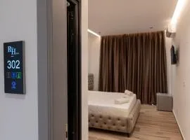 Rest Hour Hotel