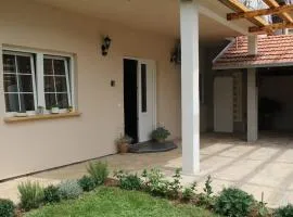 Apartman Lilium