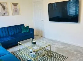 Beautiful 3 Bed Detached House in Grimsby
