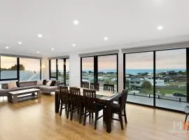 Panoramic Paradise 4-BR San Remo