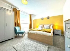The Alnham, Large 3 bed apartment, Close to the City