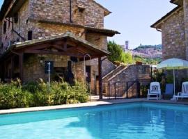 Country House Carfagna, farm stay in Assisi