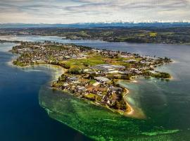 Wohnung direkt am See, 58 qm, hotel na praia em Reichenau