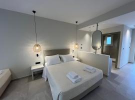 Mediterranean Sea Top Floor, hotel em Palaiochora