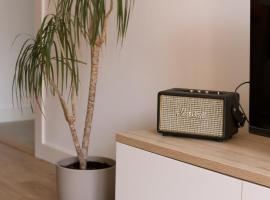 Barcelona a 20 minutos en piso reformado y soleado、ガバのホテル