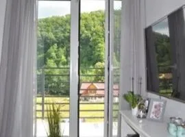 Jelenie WZGÓRZE