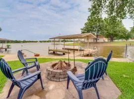 Lakefront Granbury Home with Patio, Fire Pit and Dock!