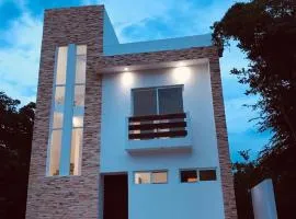 2 BR-house in Puerto Morelos with stunning view