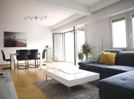 Charming Penthouse in the City Center