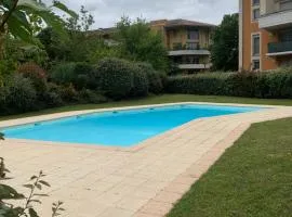 City Rose T2, Climatisation,parking privé, piscine, wifi , tout confort
