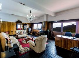 Central Gleneagles Heritage Resort Former Bungalow of Ex-TATA Chairman Russi Mody The Mall Road Darjeeling, bungalow in Darjeeling