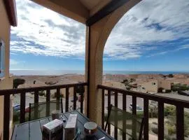 Appartement Moderne T2 Mezzanine - Parking et Terrasse - 5 Pers, Proche Plage - FR-1-795-13