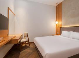 Omni Rooms by Sinergi, hotel v destinácii Semarang