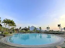 Grand Whiz Hotel Trawas