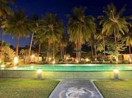 OYO 1508 Mascot Beach Hotel