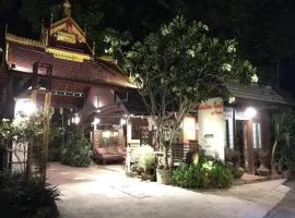 Ruen Kaew Resort