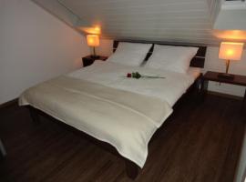 Exclusive Apartment - Rees, cheap hotel in Rees