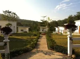 White Rock Resort Pakchong