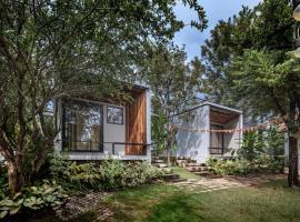 Varn Boutique Resort, hotel in Ban Nong Ka Cha