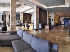 pyramid suites Hotel