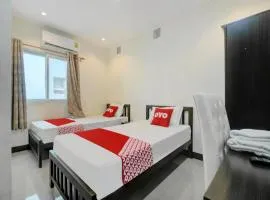 OYO 253 KK 11 Boutique Inn