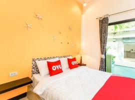 OYO 450 Rawai Studios Resort, Hotel in Strand Nai Harn