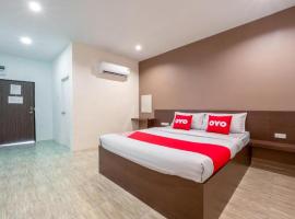 OYO 939 69 Resort, hotel en Ban Na