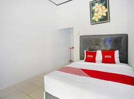 OYO 90229 Fidel Caestro Homestay, hotel v destinaci Kalianda