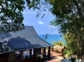 Mango House - Seaview - Homestay.