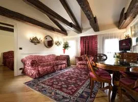 Suites Torre Dell'Orologio
