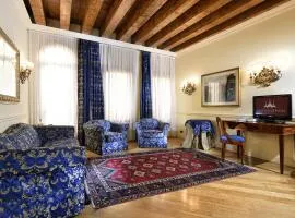 Suites Torre Dell'Orologio