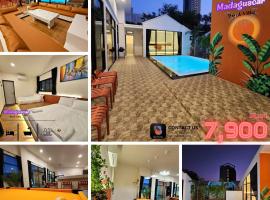 Madaguscar Private Pool Villa-Pattaya, villa en Jomtien