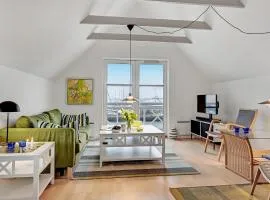 2 Bedroom Lovely Home In Grenaa