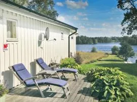 2 Bedroom Amazing Home In Bredaryd