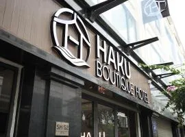 HAKU Boutique Hotel Tuy Hoà - APEC Mandala、トゥイホアにあるTuy Hoa Airport - TBBの周辺ホテル
