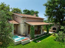 Villa Helena, ξενοδοχείο στο Κότορ