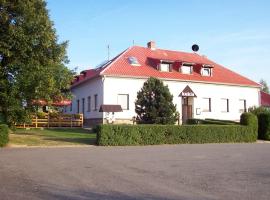 Penzion Kukla, hotel v destinaci Kuklík