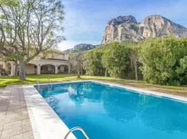 8 Bedroom Awesome Home In Polop