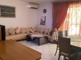 perama suites, hotel in Piraeus