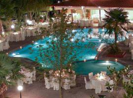 Four Seasons Hotel