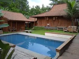 OYO 90519 Warmo Cottage