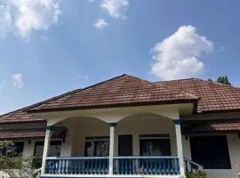 Capital O 93273 Rani Villa