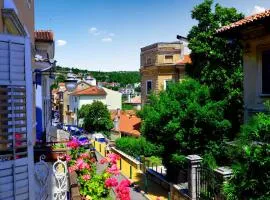 2 Bedroom Cozy Apartment In Volosko