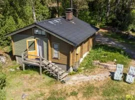 Pinetree Cottages Sunny cabin