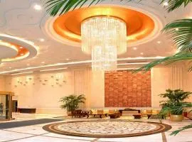 Golden Eagle Summit Hotel Downtown