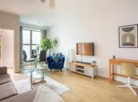1 Bed Apartment - Redhill Central, Surrey, Gatwick #2