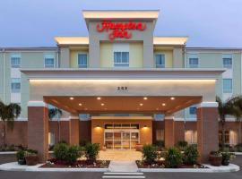 Hampton Inn Bartow, hotell sihtkohas Bartow lennujaama Bartow' munitsipaallennujaam - BOW lähedal