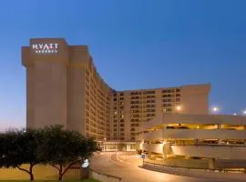 ハイアット リージェンシー DFW インターナショナル エアポート、にあるダラス・フォートワース国際空港 - DFWの周辺ホテル