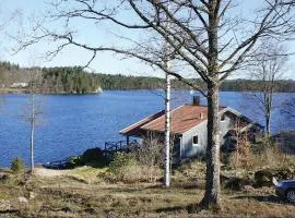 Beautiful Home In Smålandsstenar